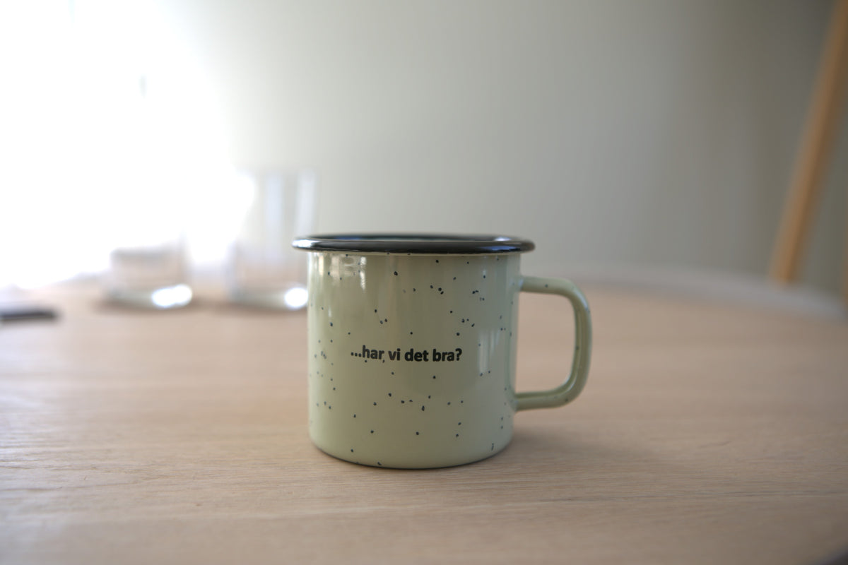 Kaffekopp i emaljert stål